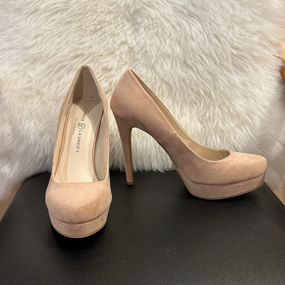 Chinese Laundry Los Angeles Suede Shoes. Size 10 M. - Picture 6 of 13